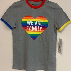 🌟$5 Pride ringer tee